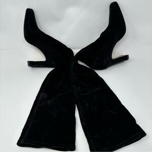 BCBGMaxAzria Black Over the Knee Boots Suede Size 7 Heels Pointed Toe